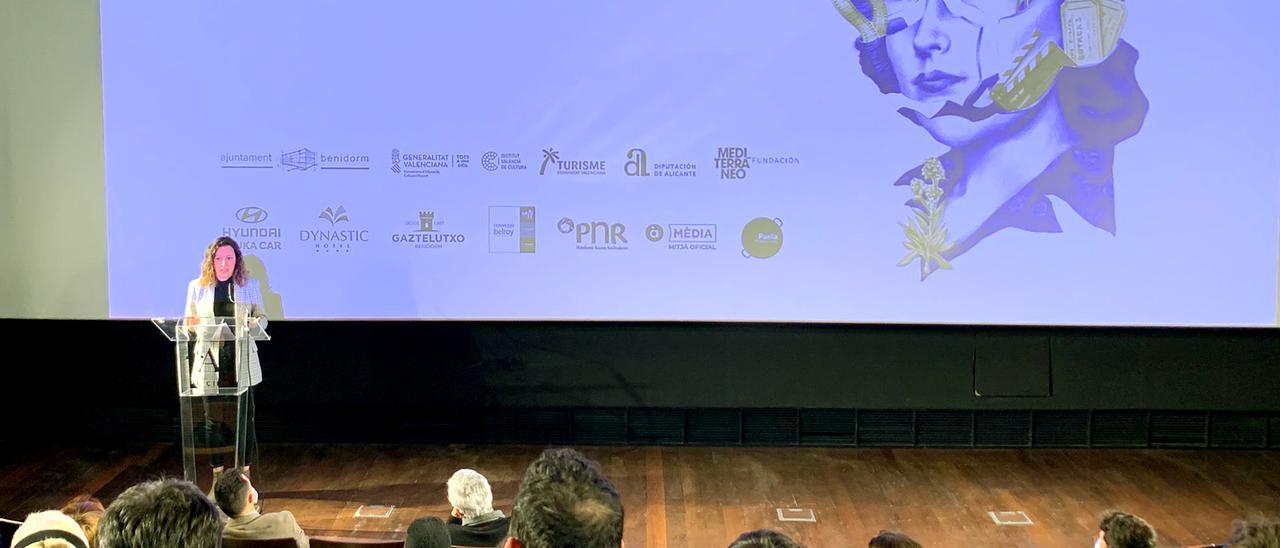 La directora del festival Skyline de Benidorm, Beatriz Hernández, en la Academia de Cine