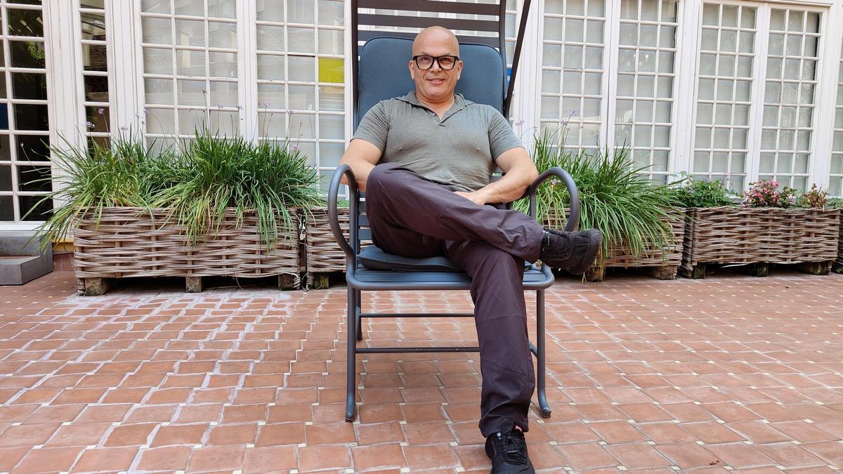Jordi Vilà, en la terraza del edificio que acoge Alkimia y Al Kostat.