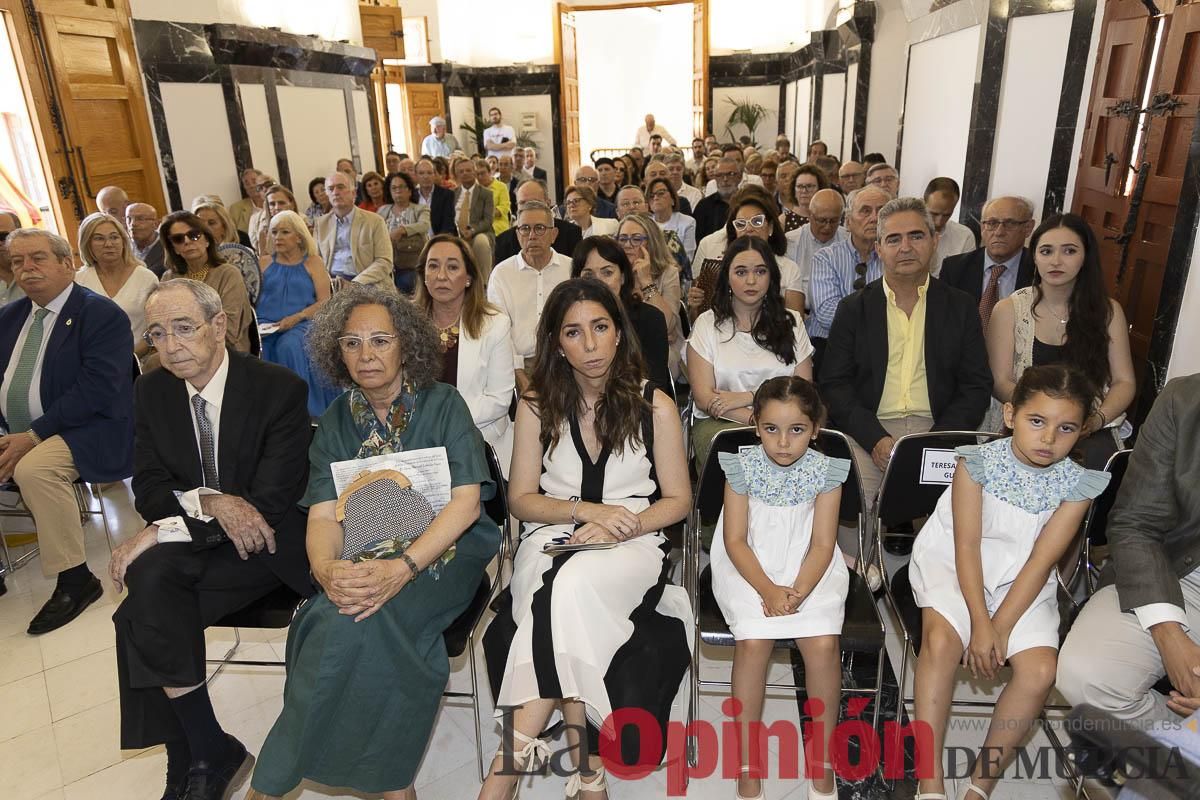 Así se ha vivido el emocionante acto del nombramiento de 'Hijo Predilecto' de Caravaca al doctor Juan Manuel Laborda