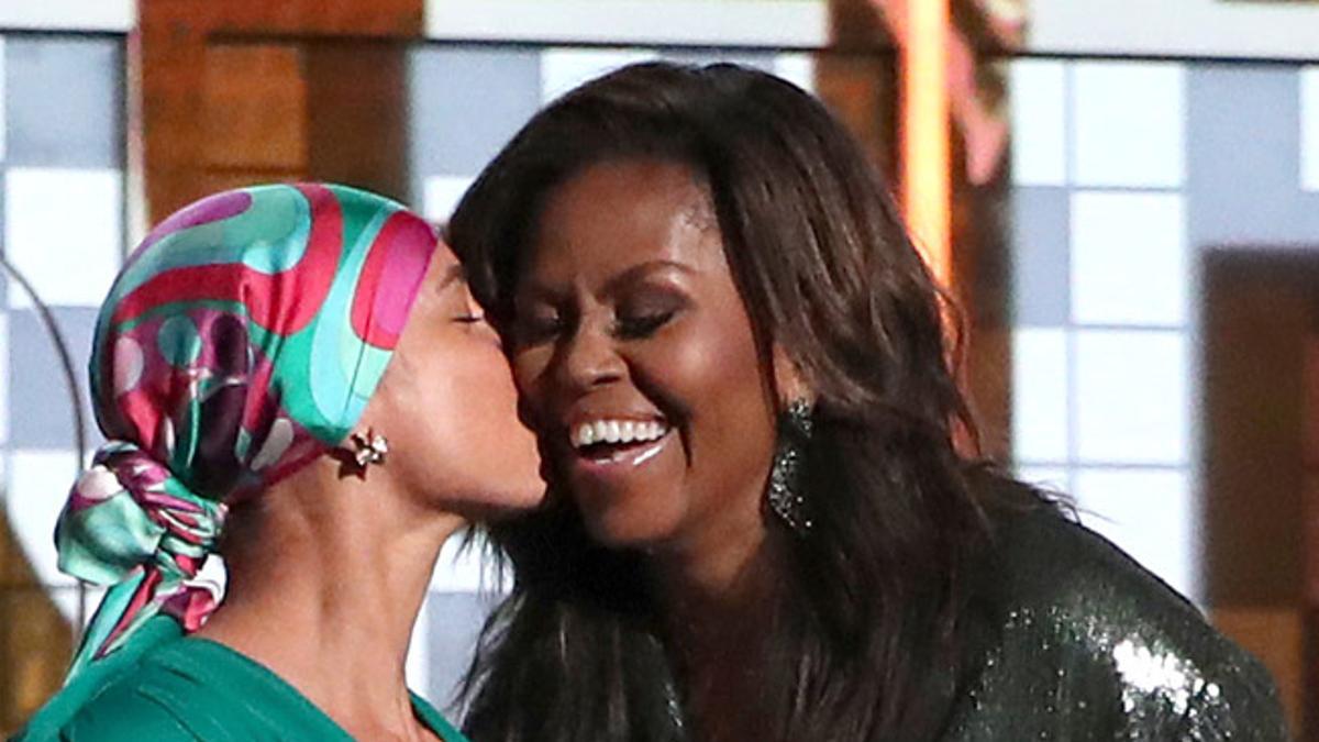 Alicia Keys y Michelle Obama en los Grammy