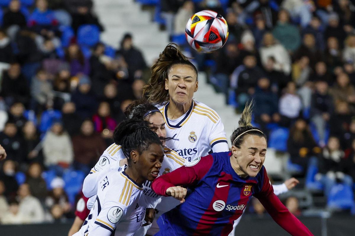 Supercopa de España Femenina. Semifinal FC Barcelona - Real Madrid, en imágenes