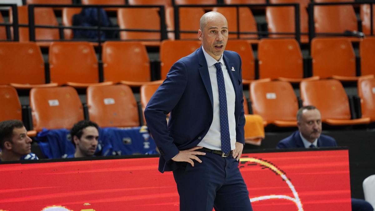 Joan Peñarroya, durante un encuentro en La Fonteta.