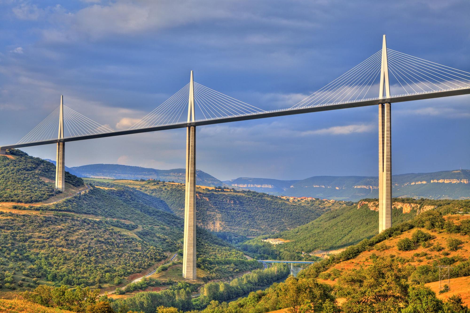 Millau viaducto más grande del mundo