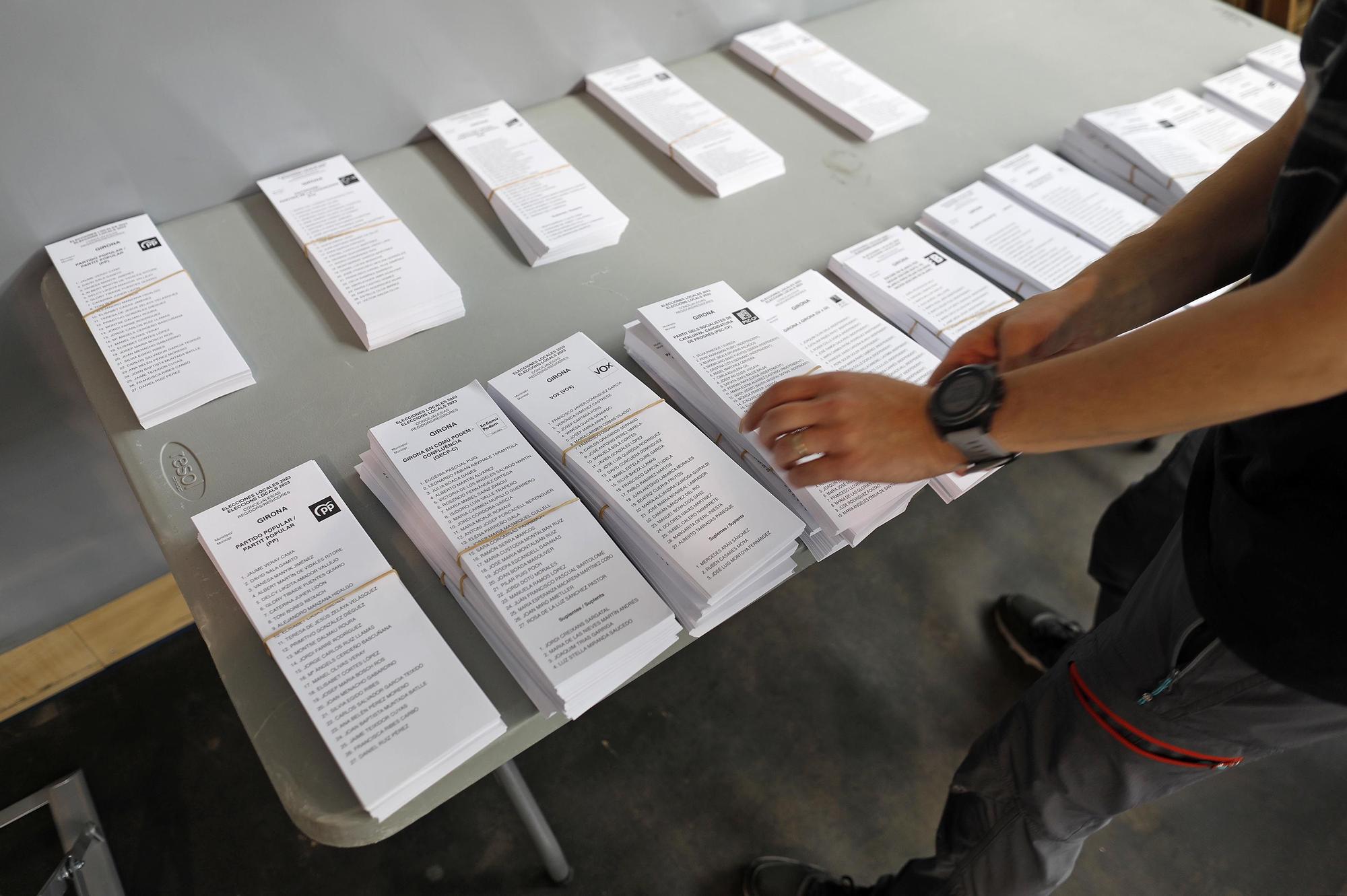 EN FOTOS | Girona enllesteix els preparatius per a les 28-M