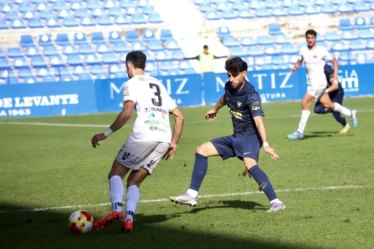 El UCAM Murcia CF contra el Puente Genil en fotos