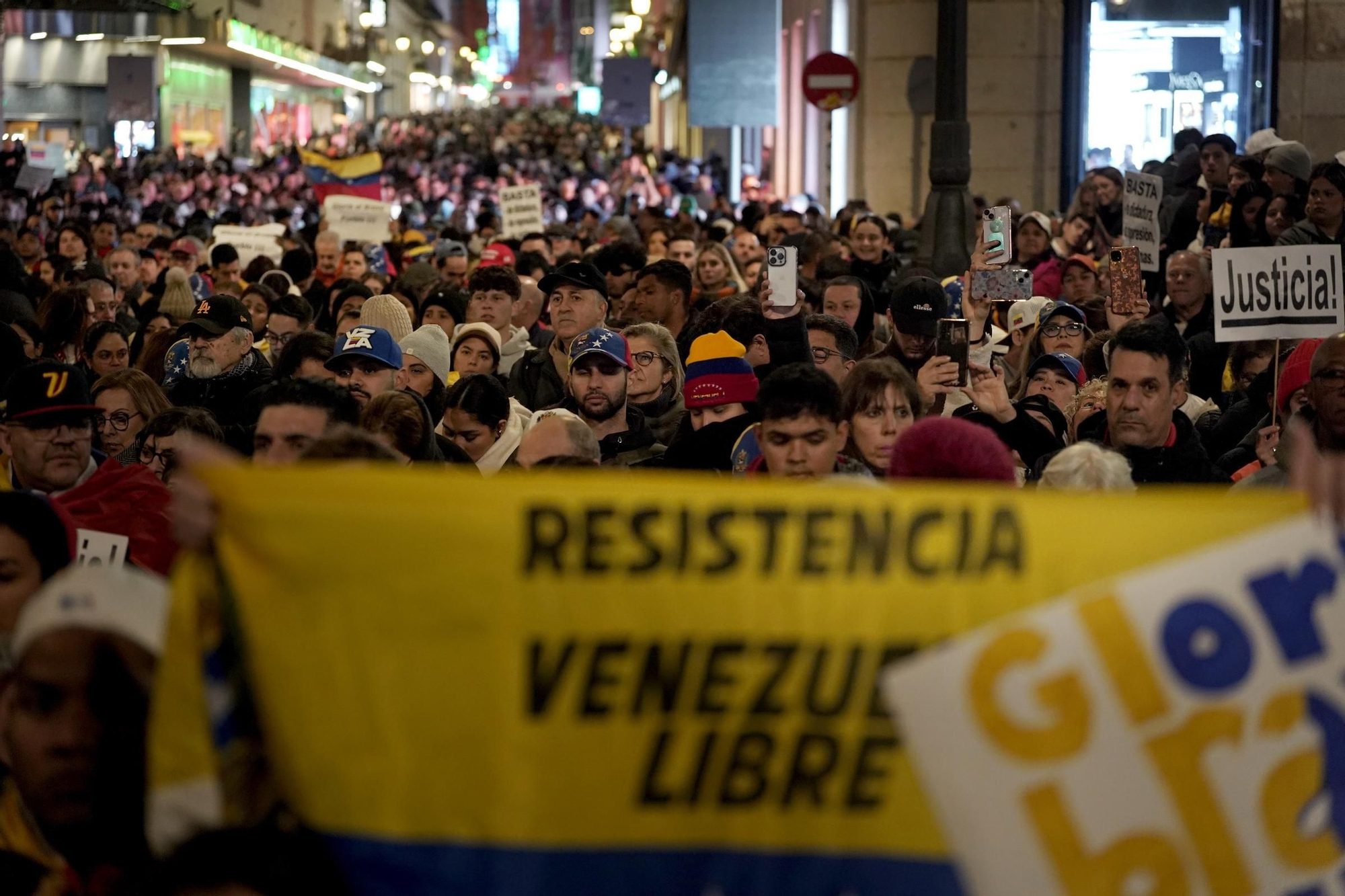 La manifestación convocada en Madrid para apoyar a Edmundo González como presidente electo de Venezuela, en imágenes
