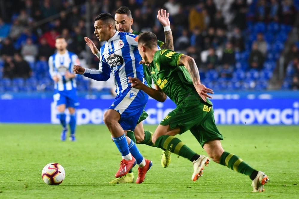 El Dépor cae ante Las Palmas en Riazor