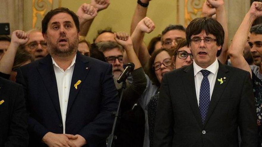 Puigdemont-Junqueras: batalla en varios frentes