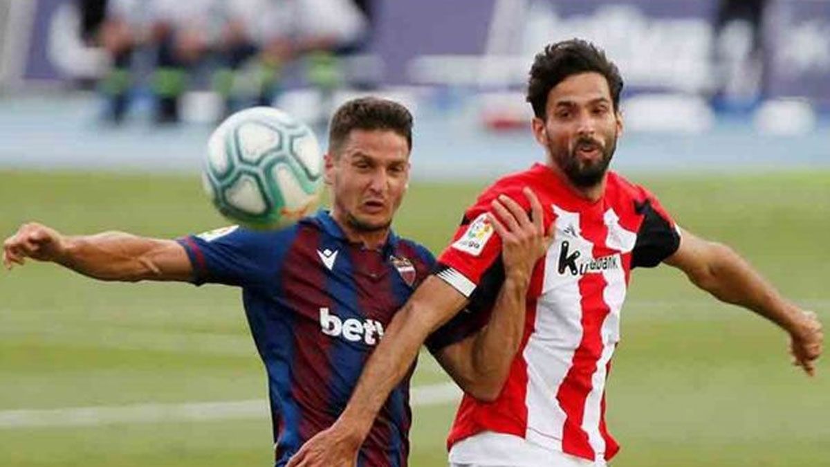 Kenan Kodro es el único futbolista sin dorsal de la plantilla del Athletic