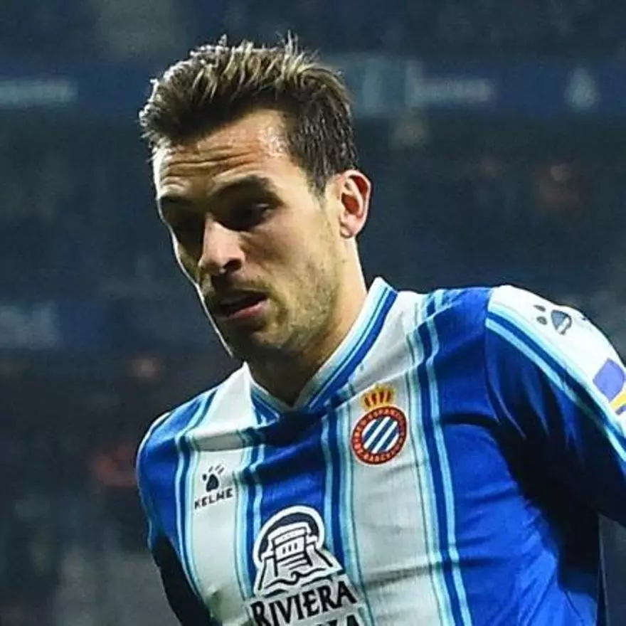 Brian Oliván: 4 (Sometido)