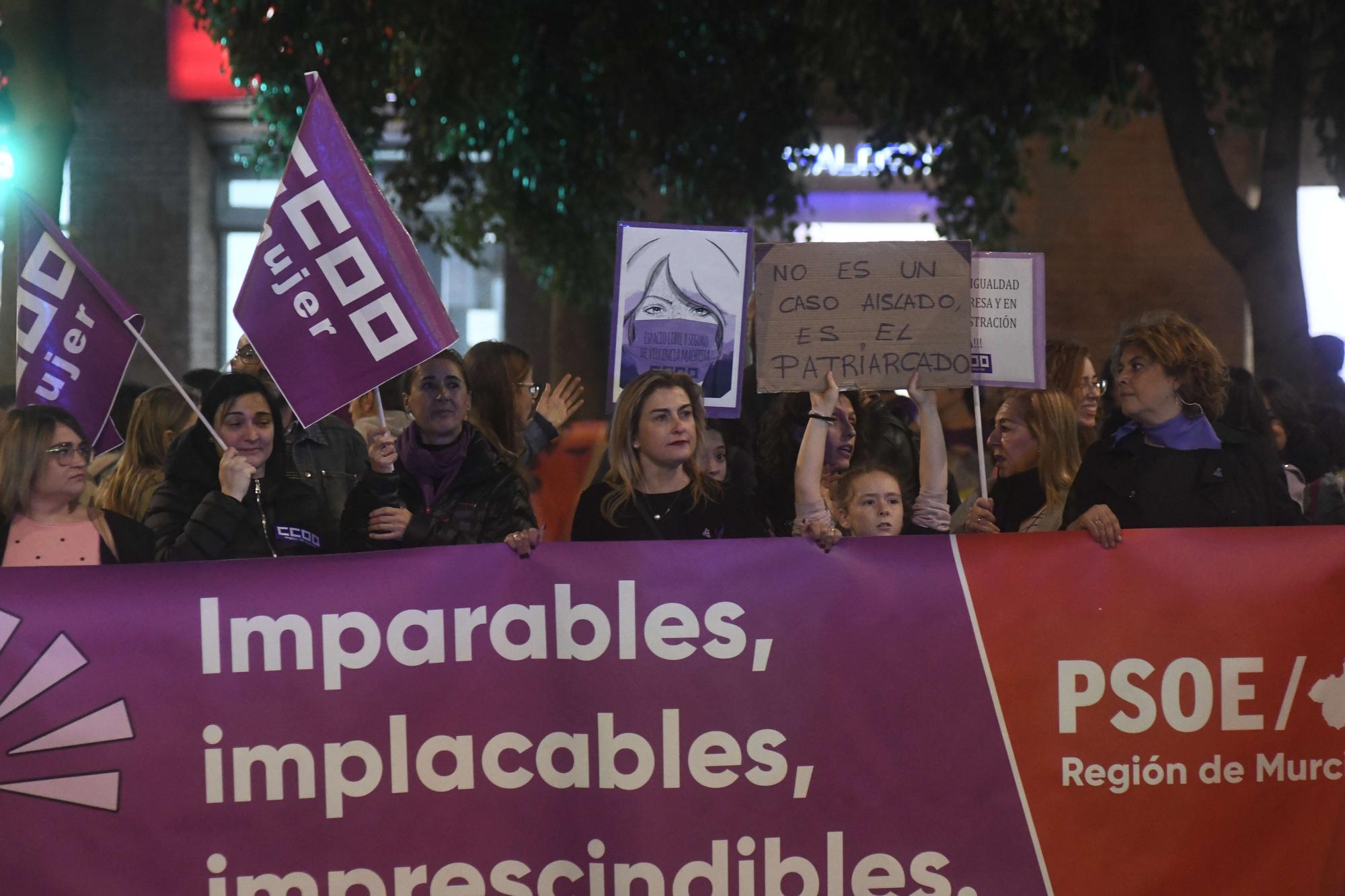 Las imágenes de la manifestación contra la violencia machista en Murcia