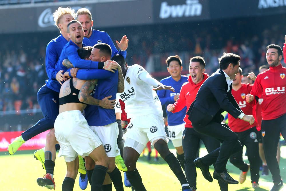 Valencia - Huesca, la celebración del gol de Picci