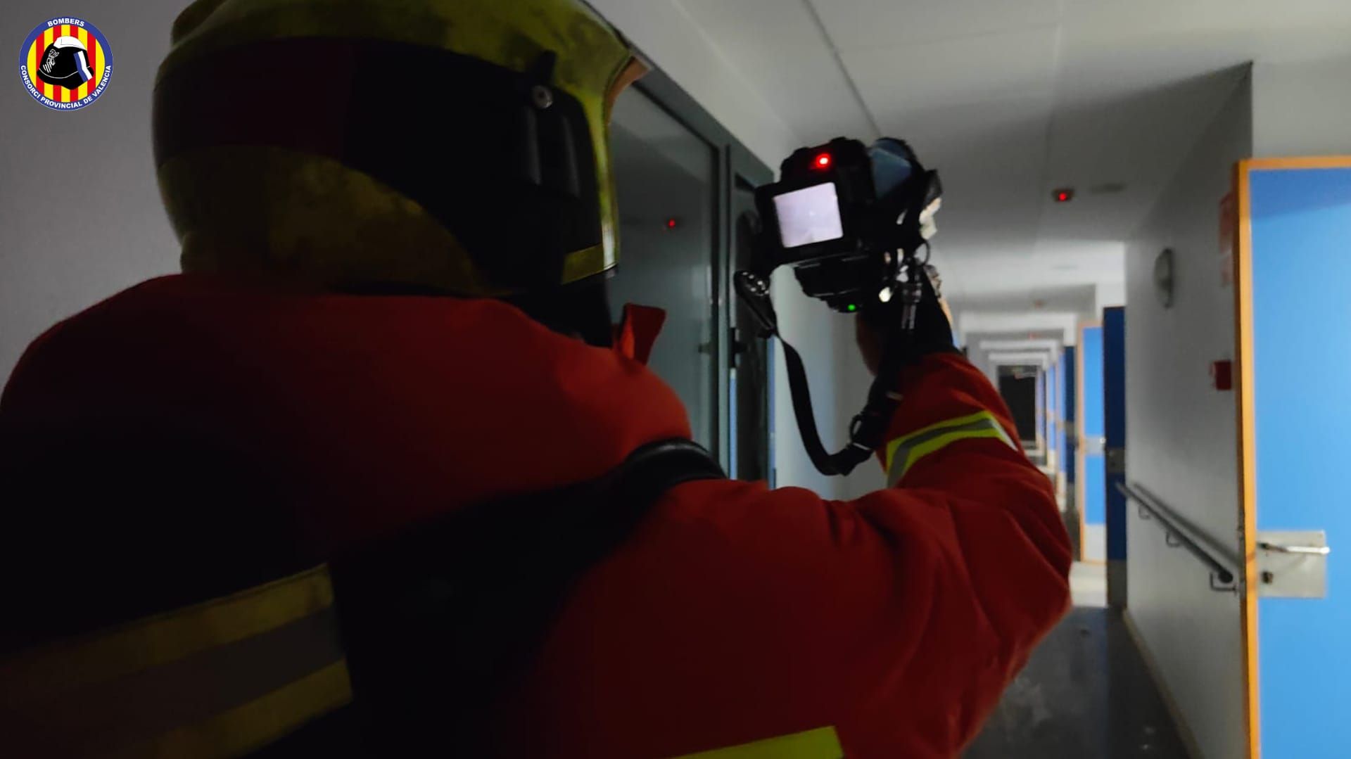 Incendio en una residencia de Ador