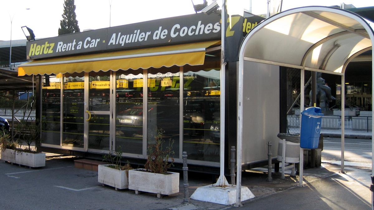 faltan coches de alquiler para el verano.