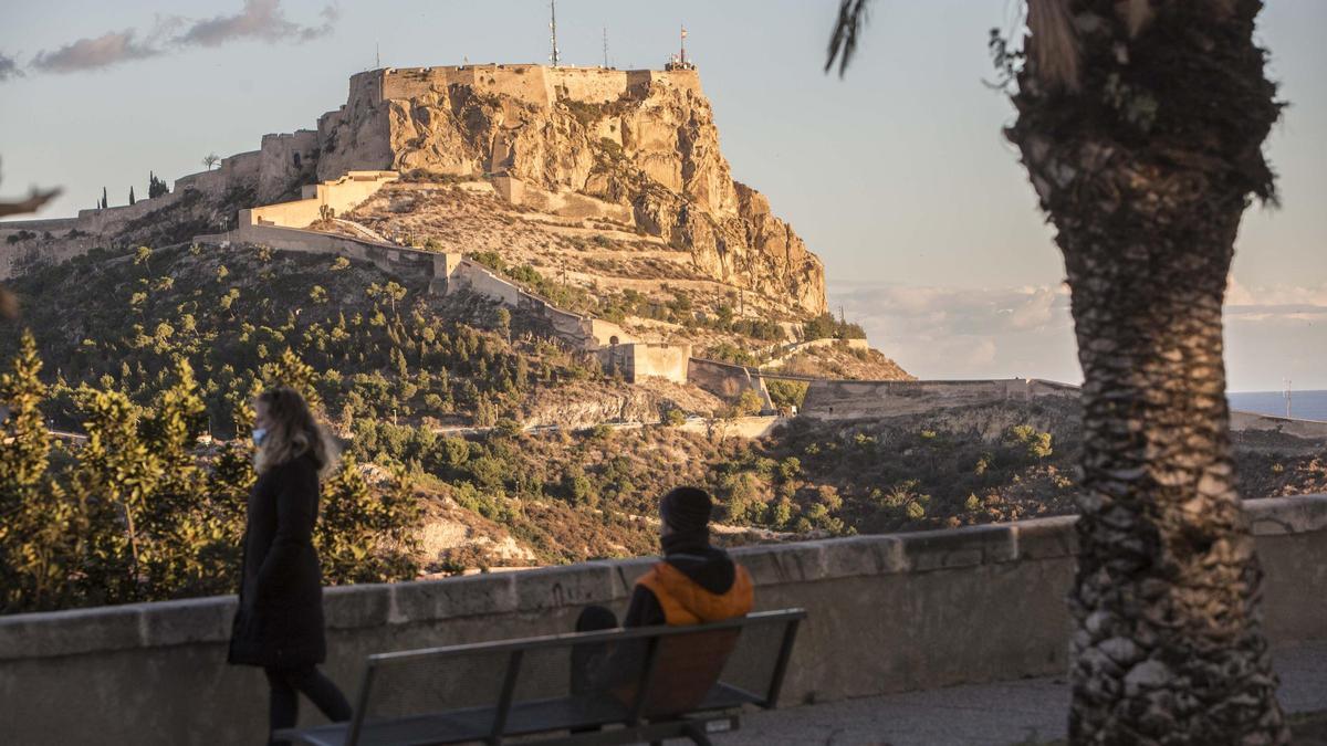 Castillo de Santa Bárbara en Alicante