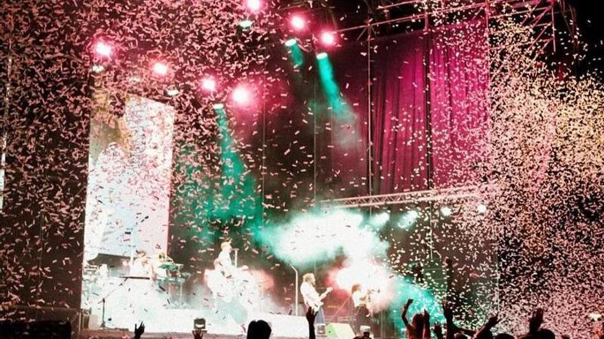 Navalsonora registra más de 6.000 espectadores en las dos jornadas de conciertos en Navalmoral de la ...