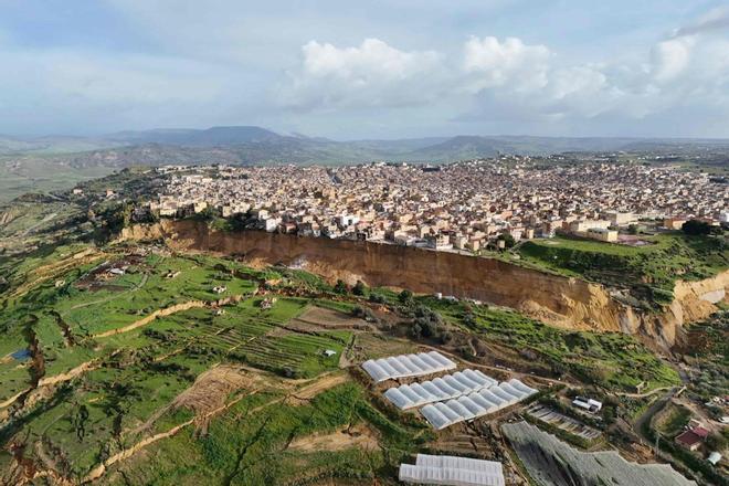 Sicilia, deslizamiento de tierra en Niscemi: 1500 personas evacuadas
