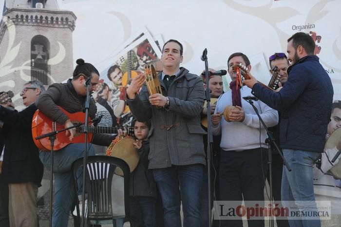 Las pelotas de Patiño reúnen a miles de personas