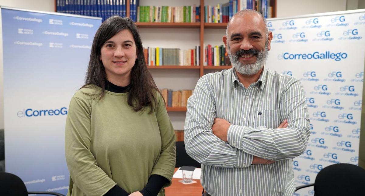 Laura Vilaboy, educadora social en Activiza, y Marcos Núñez, gerente de Raiola Residencial / J. R.