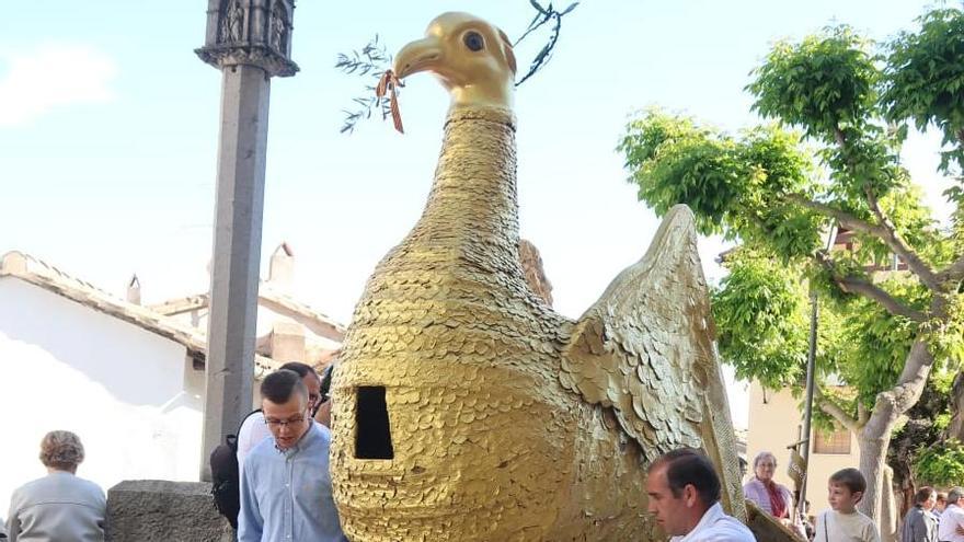 Águila de 90 kilos, &#039;a dieta&#039;: Impulsan la réplica de este símbolo de Morella por su elevado peso