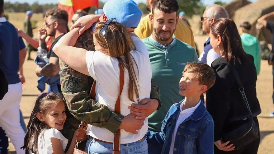 Vuelven a Badajoz los últimos militares que han estado en Líbano durante seis meses