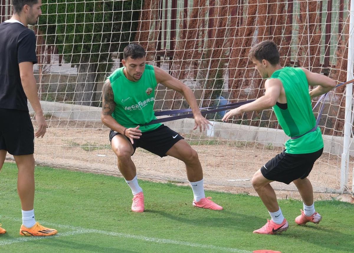 El jugador madrileño en un ejercicio junto a Áleix Febas