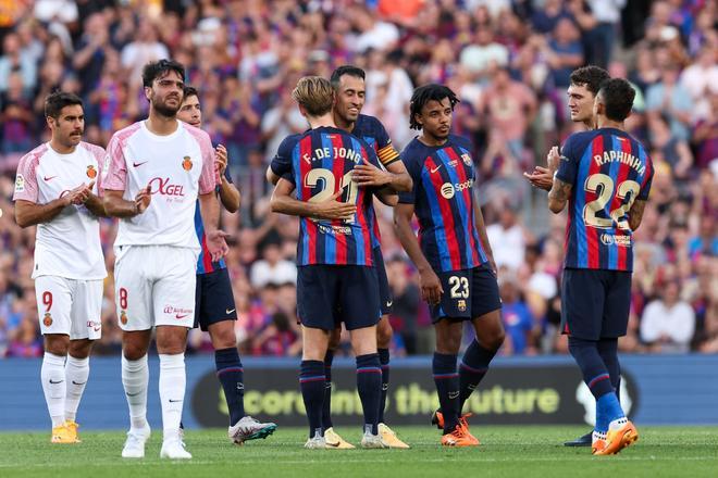 Las imágenes de la despedida de Jordi Alba, Busquets... ¡y el Camp Nou!