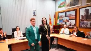 Jessica Jiménez asume la Alcaldía de Belalcázar con un emotivo recuerdo a las víctimas del accidente de Adamuz