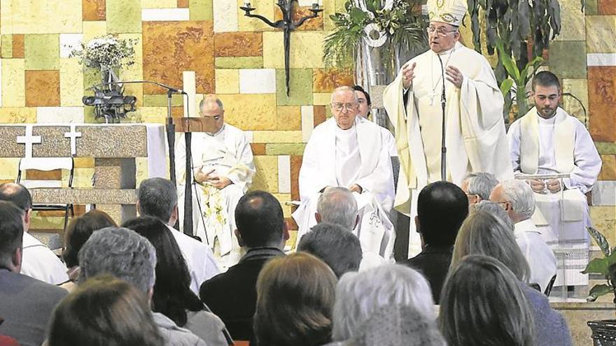 Medio siglo al servicio de la fe y de los necesitados