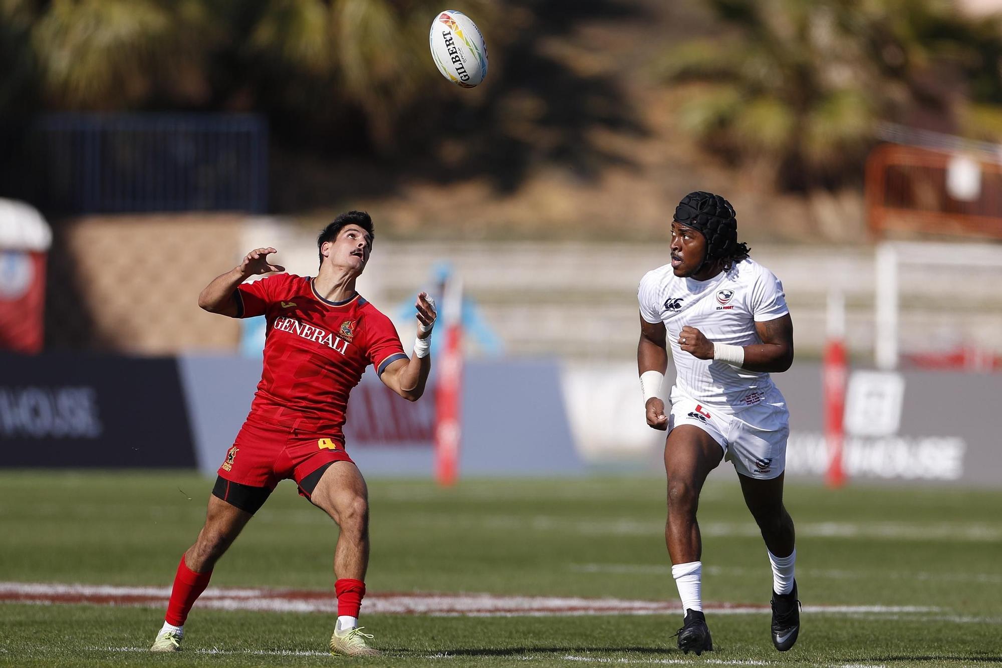 ESPAÑA-EEUU en la primera jornada de las Series Mundiales HSBC de rugby 7 en Málaga