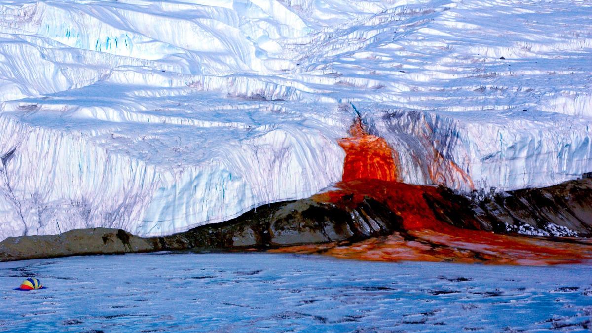 Cascadas de Sangre, ¿el lugar más misterioso de la Tierra?