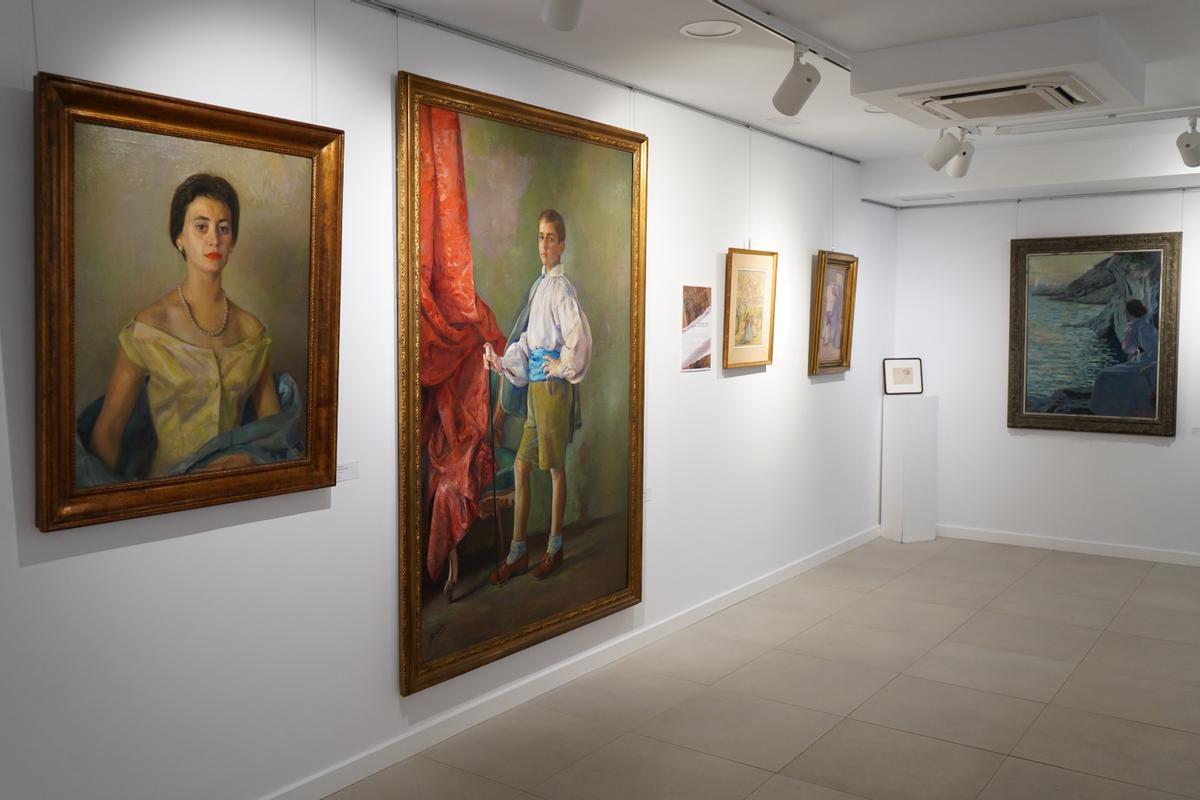 Algunas de las obras de la muestra de Santa Eulària