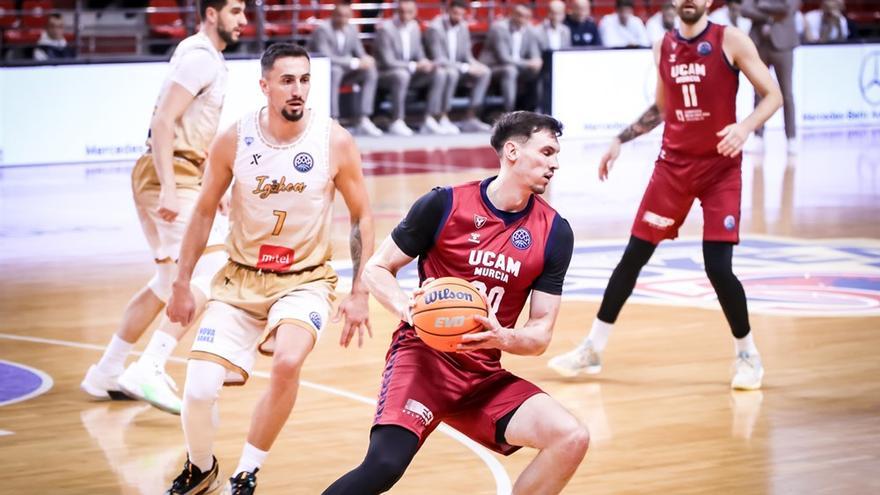 Rodions Kurucs, el jugador con más influencia en la racha de victorias del UCAM