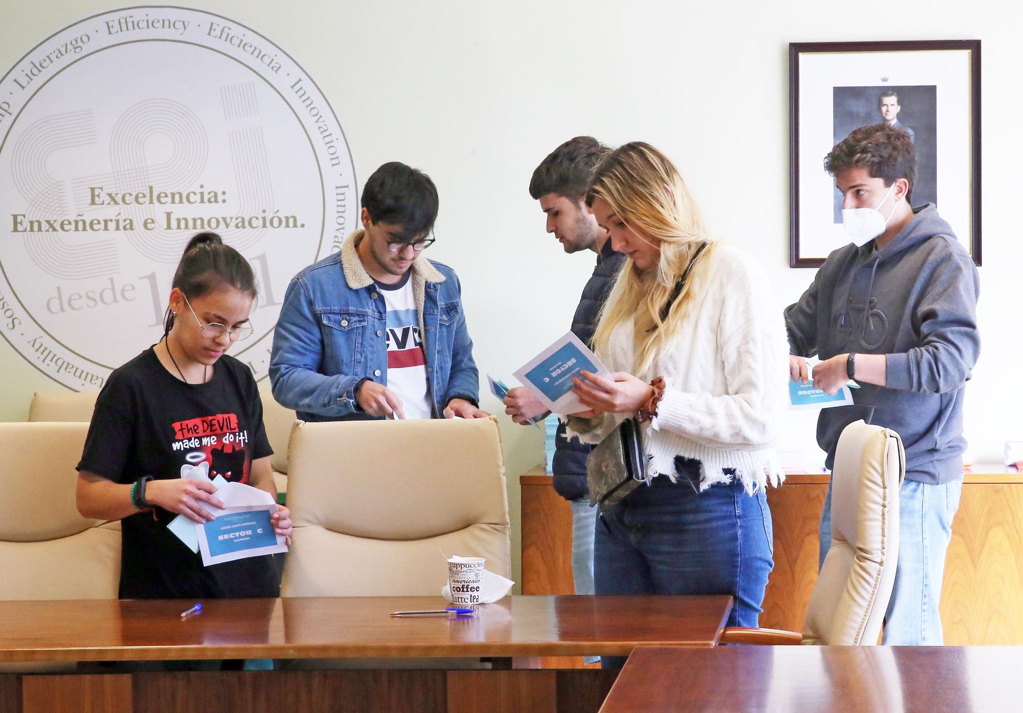 Jornada de elecciones en la Universidad de Vigo