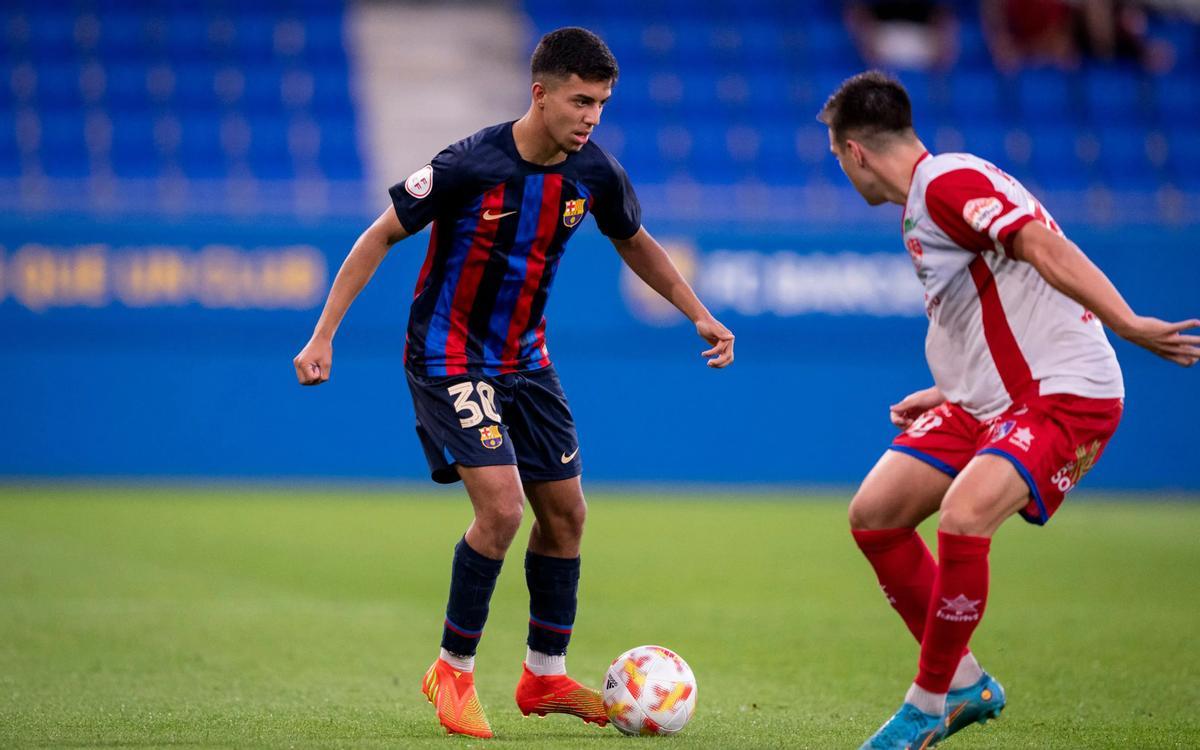 Ilias Akhomach tiene ofertas para abandonar el FC Barcelona a final de temporada