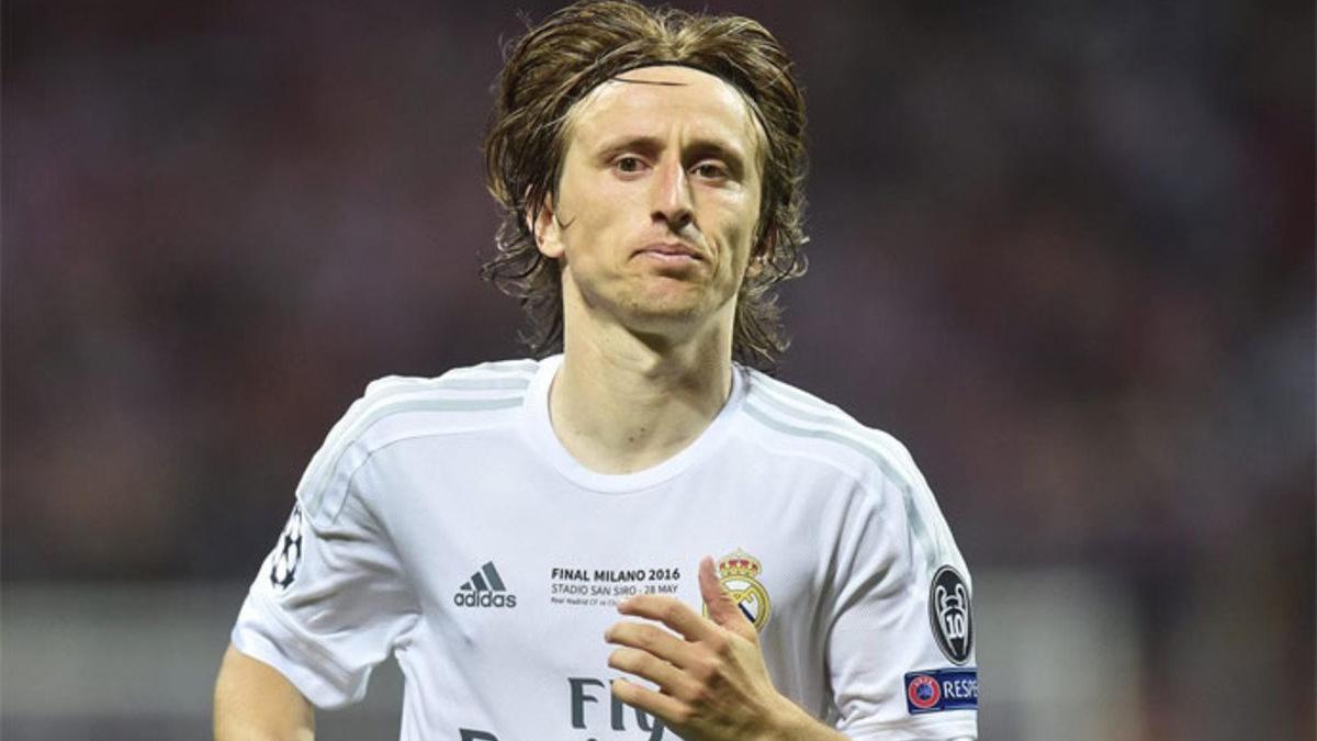 Luca Modric ha renovado por el Real Madrid