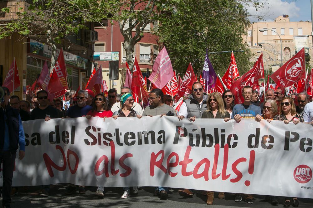 Los sindicatos convocan una manifestación para pedir empleos decentes y un equilibrio presupuestario para las jubilaciones