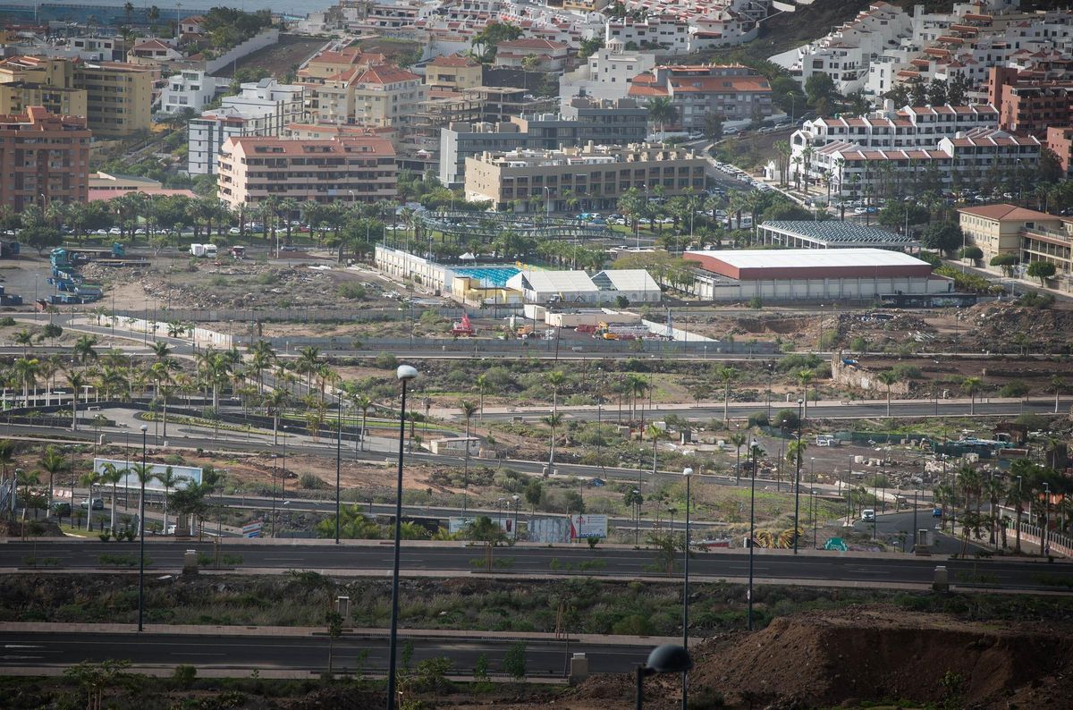Panoramic of the lands of the Partial Plan of El Mojón, already prepared for urbanization as urban land.