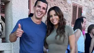 Eva Longoria sucumbe a los sabores de las Rías Baixas en Sanxenxo