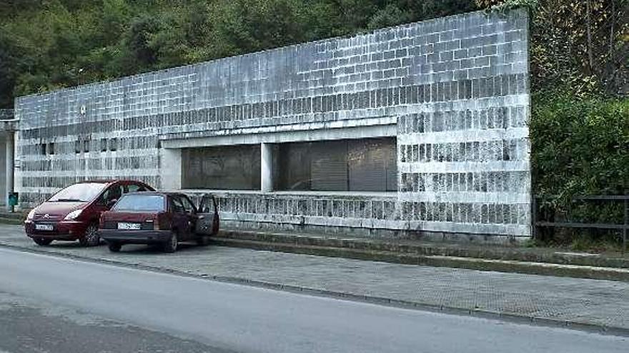 El edificio que da entrada a la cueva de Tito Bustillo.