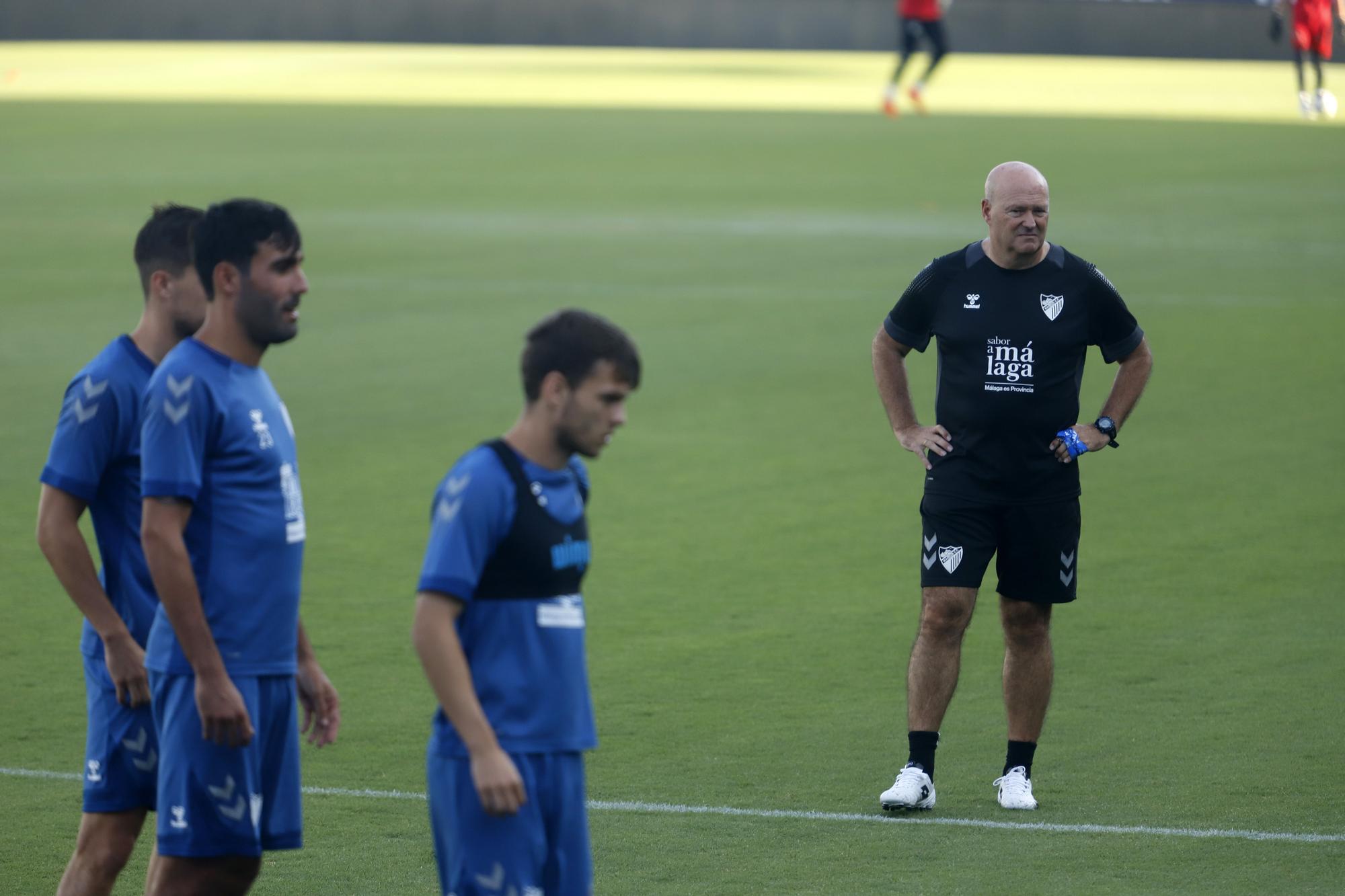 El primer entrenamiento de Pepe Mel como entrenador del Málaga CF, en imágenes