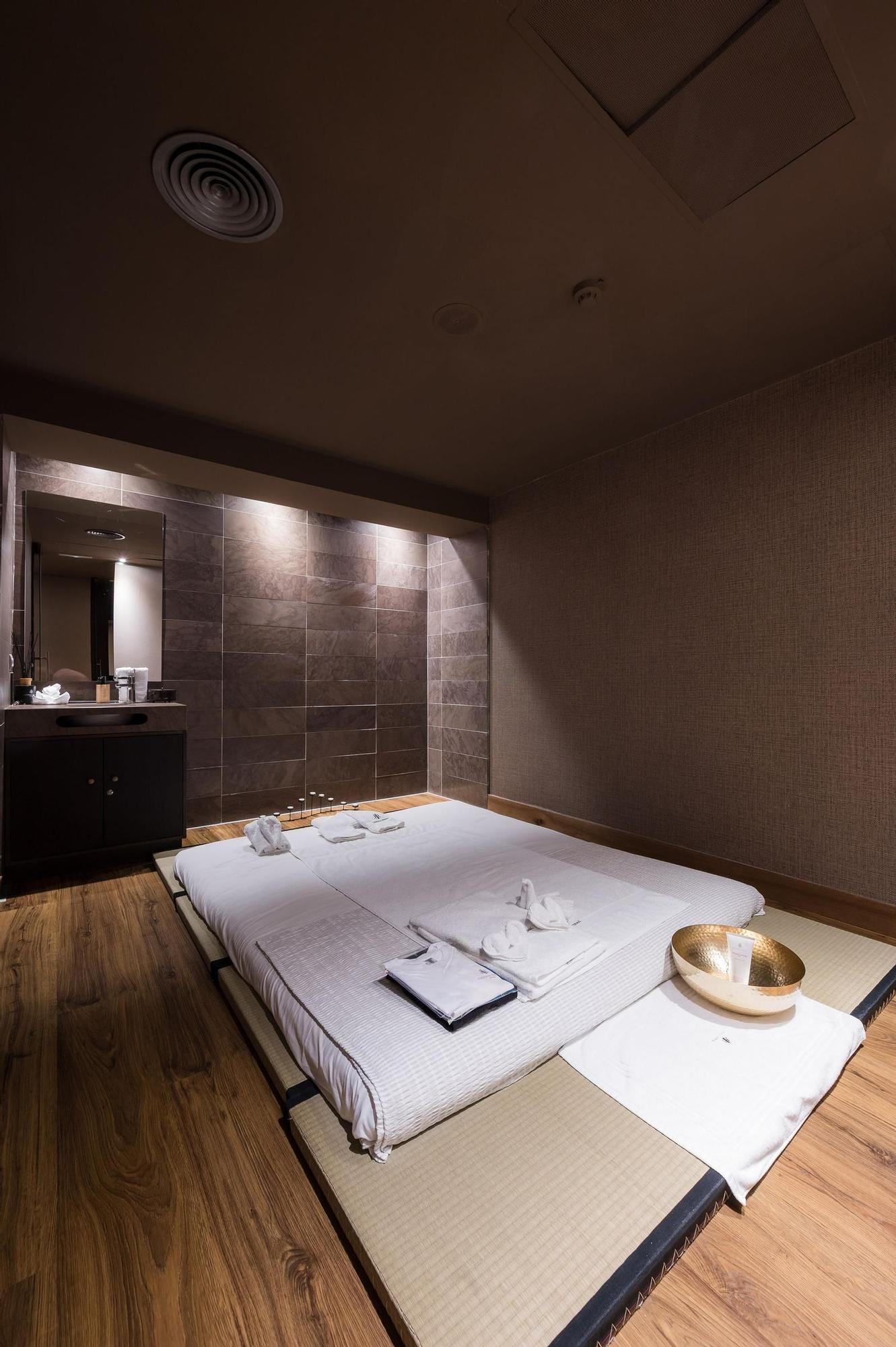 Cabinas de la zona wellness de Castilla Termal Burgo de Osma.