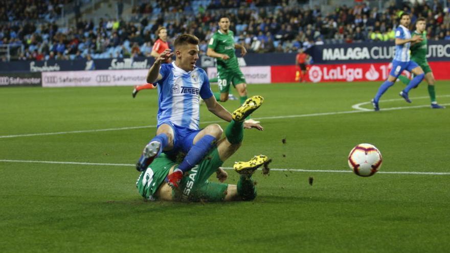 El Málaga CF no pudo pasar del empate el viernes pasado en el partido liguero contra el Sporting.