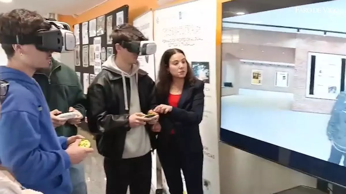 Chatear en IA con un afilador o ver encaje de bolillos en realidad virtual: el proyecto europeo con el que el CIFP A Carballeira se condecora como mejor de España