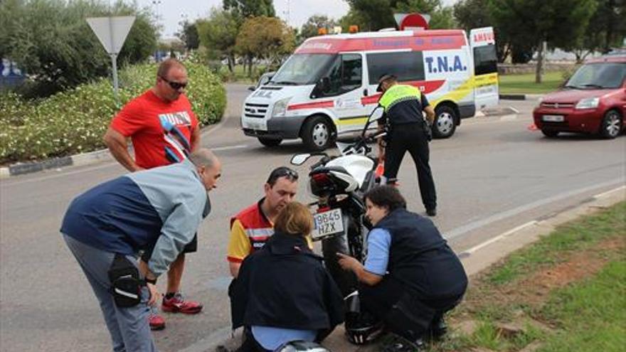 Herida leve al derrapar la moto en la que viajaba