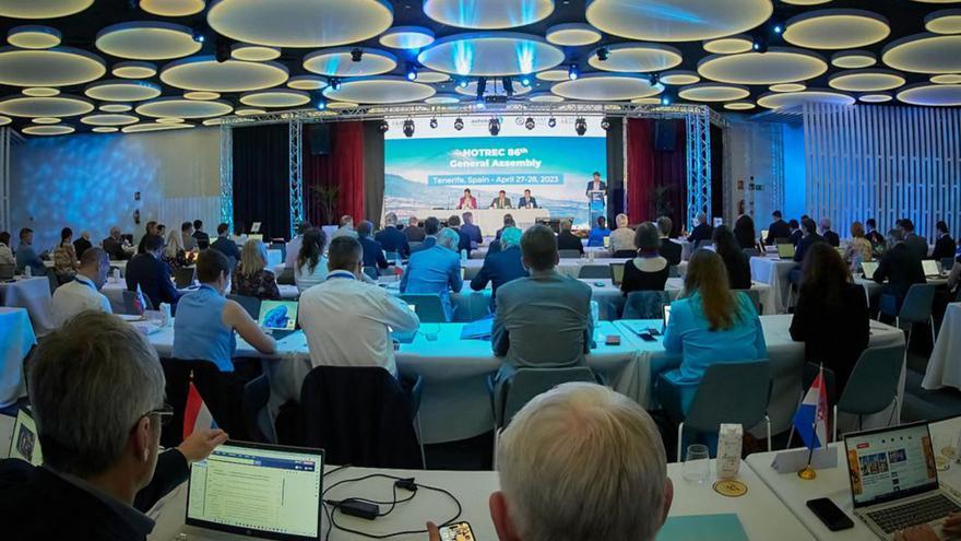 European hoteliers, concerned about connectivity and funds Next