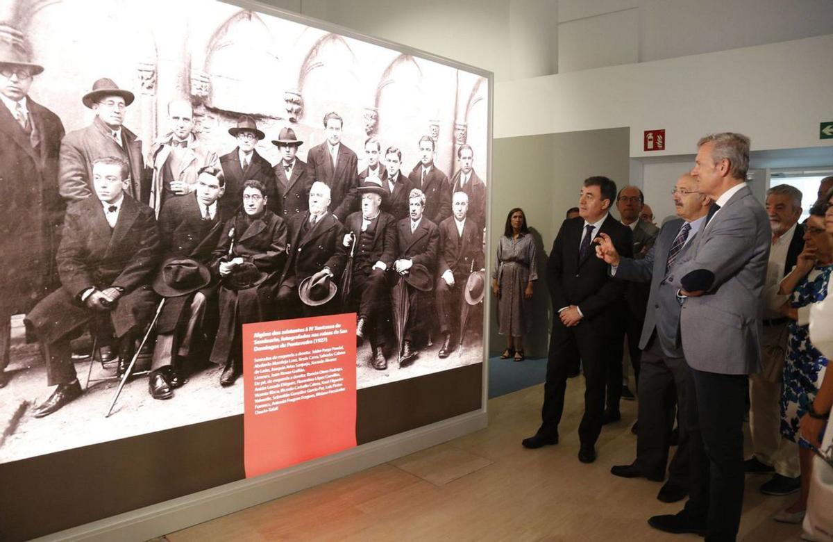 O SEG inaugurouse en 1923 a iniciativa dun grupo de estudantes universitarios en Santiago