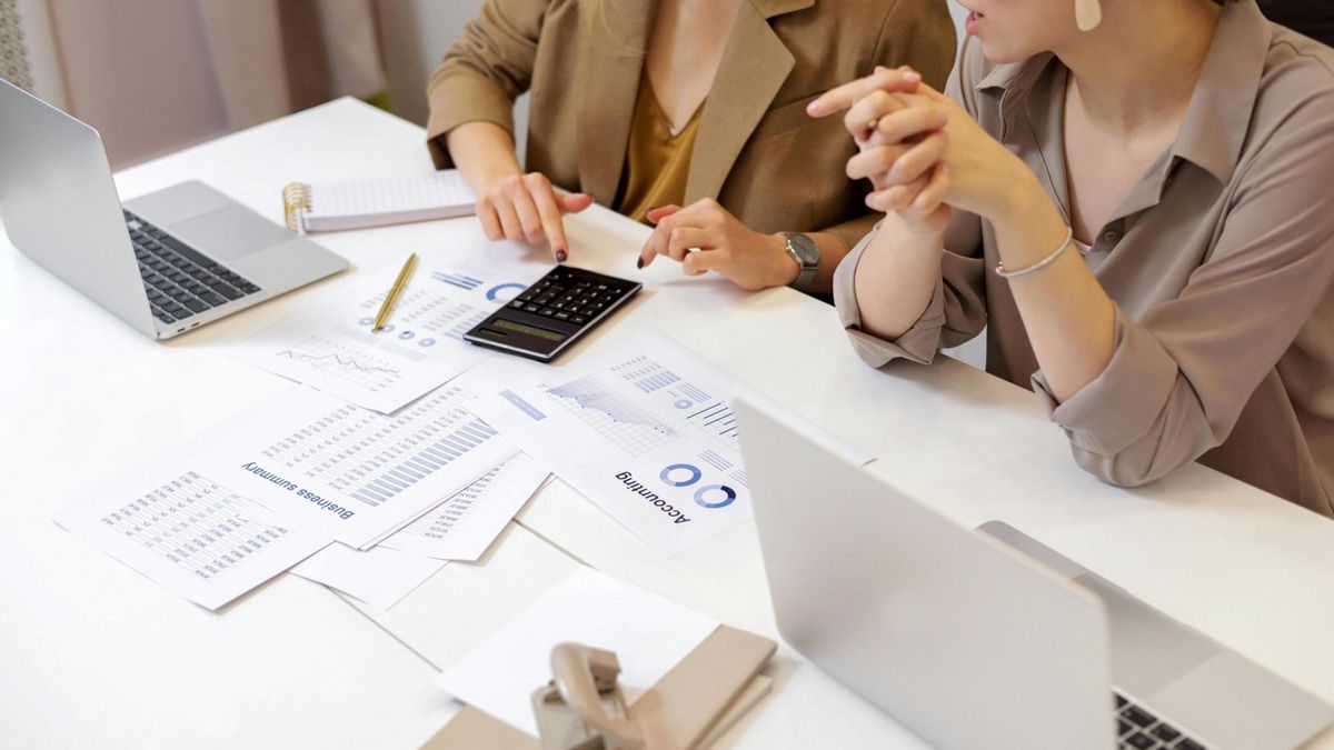 En los primeros cinco meses de 2025 se han creado en la Región 1.325 empresas.