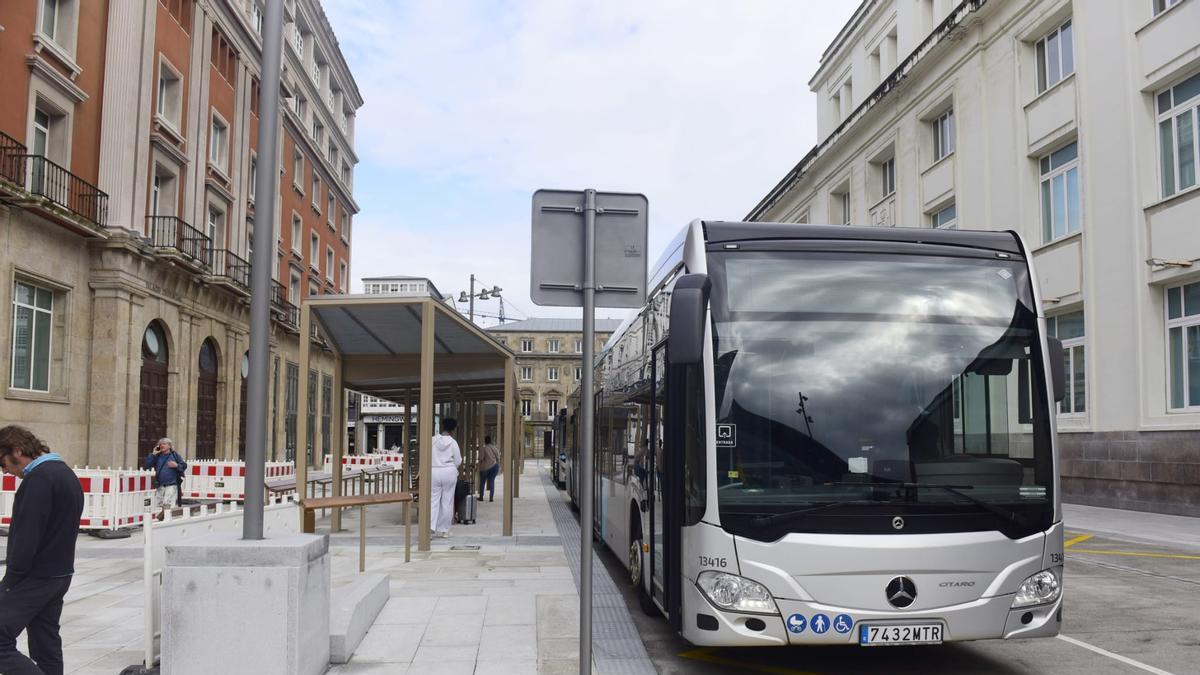 Traslado a Correos de la parada de autobuses de Entrejardines