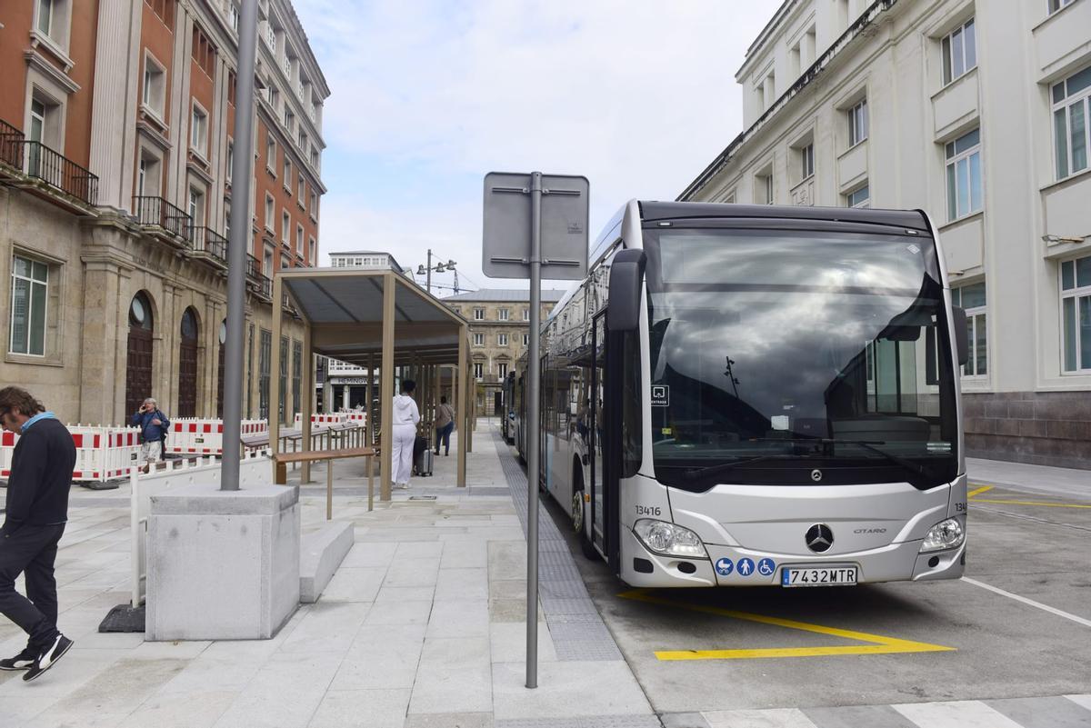 Traslado a Correos de la parada de autobuses de Entrejardines